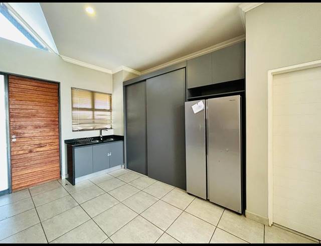 3 BEDROOM APARTMENT FOR SALE IN SIX FOUNTAINS RESIDENTIAL ESTATE